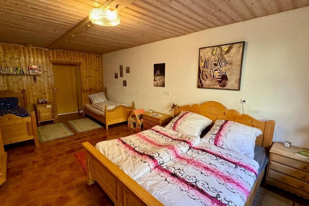 Romantisches Alpenchalet - Mit Sauna Und Kamin - Ruhig Und Zentral Bad Tolz Luaran gambar