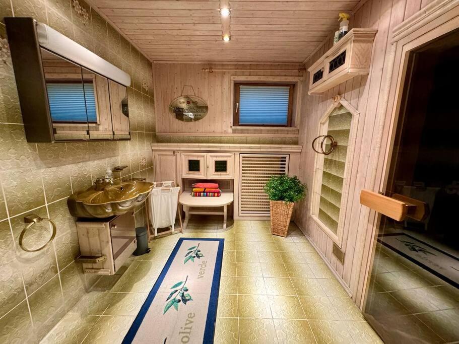 Romantisches Alpenchalet - Mit Sauna Und Kamin - Ruhig Und Zentral Bad Tolz Luaran gambar