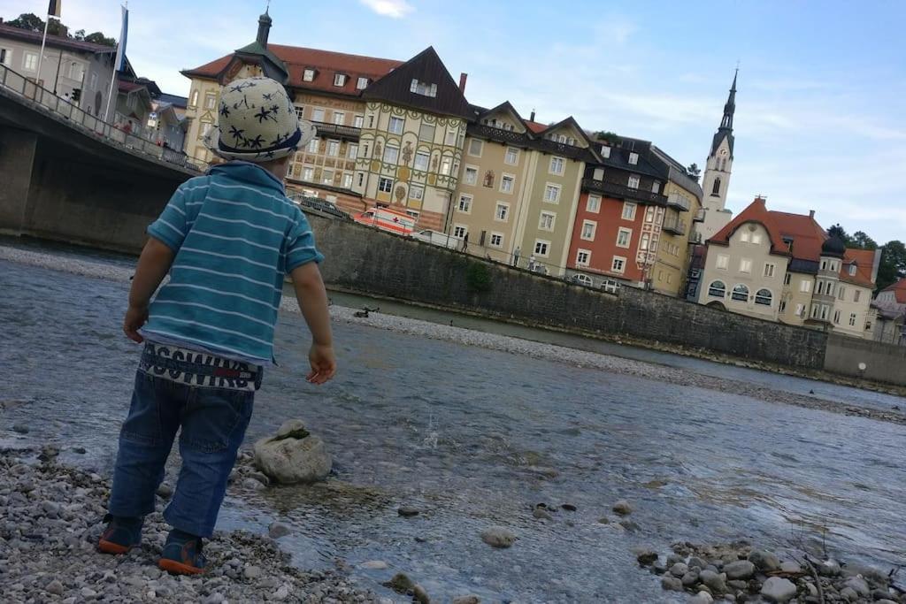 Romantisches Alpenchalet - Mit Sauna Und Kamin - Ruhig Und Zentral Bad Tolz Luaran gambar